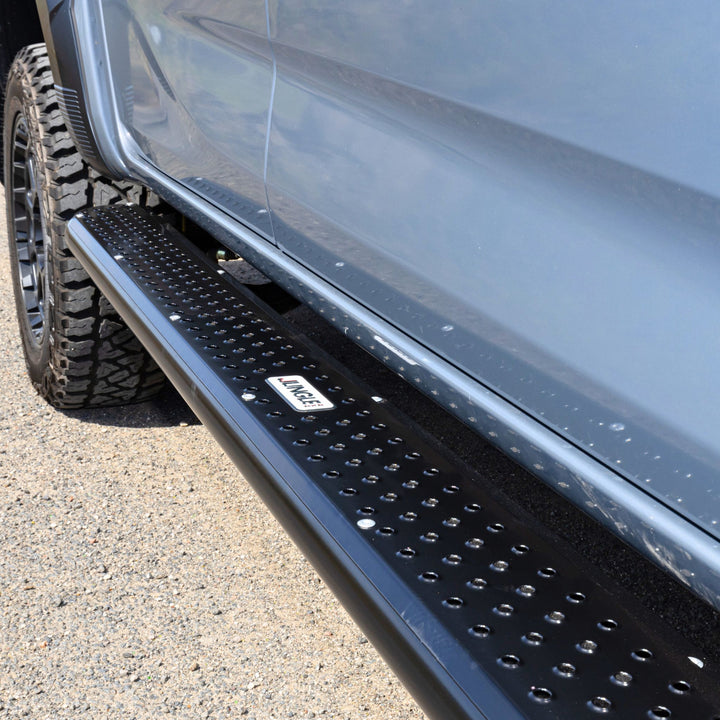Deluxe Side Steps | Isuzu DMAX (2024+)