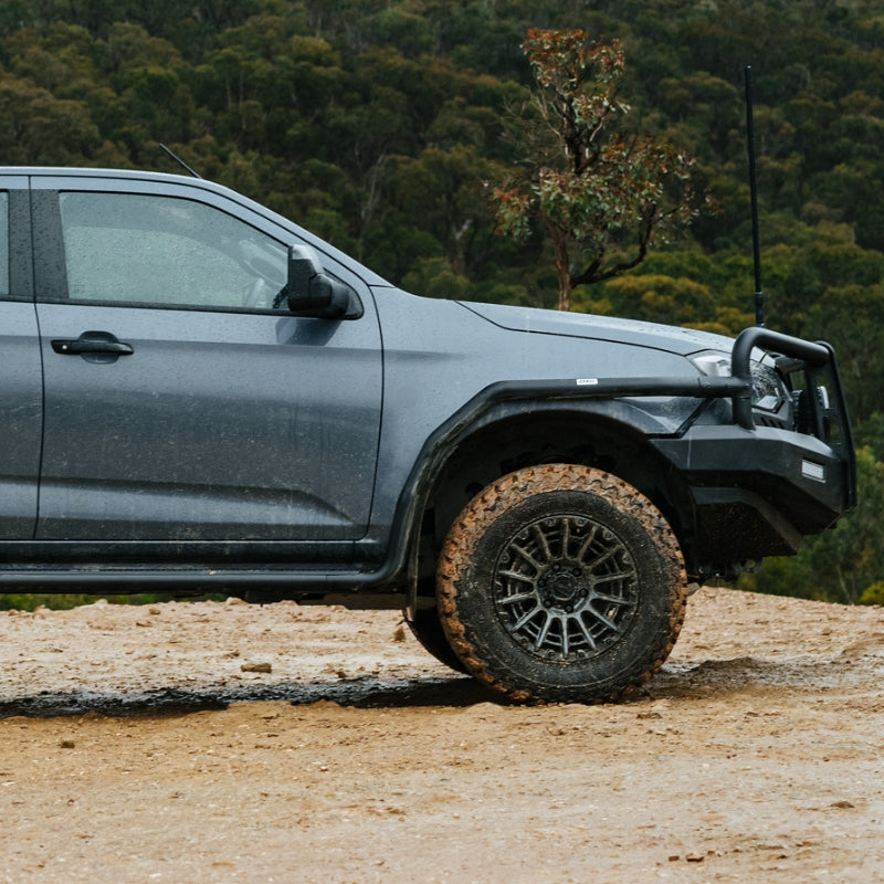 Deluxe Side Rails | Isuzu DMAX (2024+)
