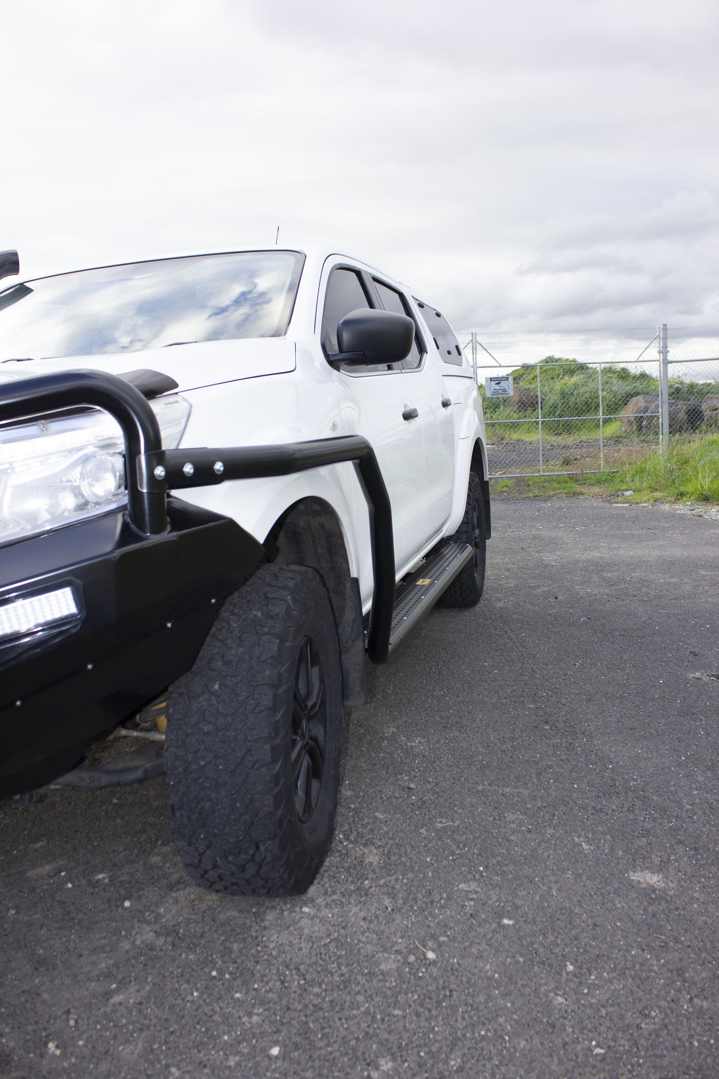 Side Steps Nissan Navara NP300 | Jungle 4x4