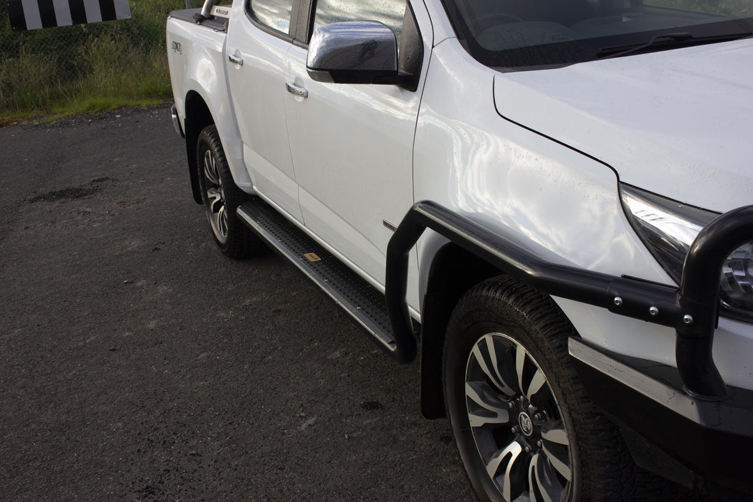 Holden Colorado 2016+ Side Steps