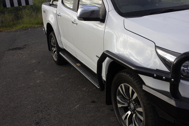 Holden Colorado 2016+ Side Steps