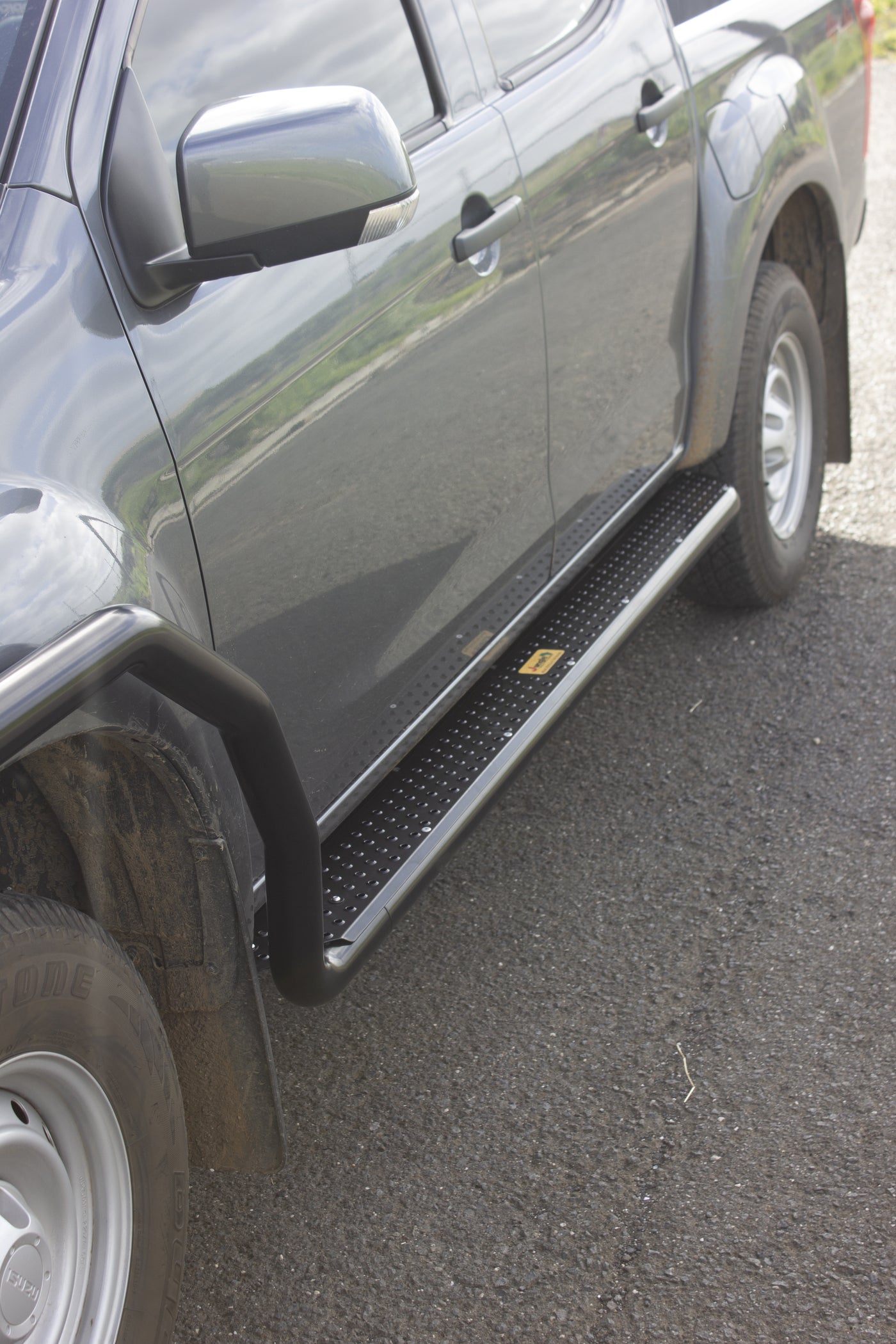 Side Steps Isuzu D-MAX 2016+